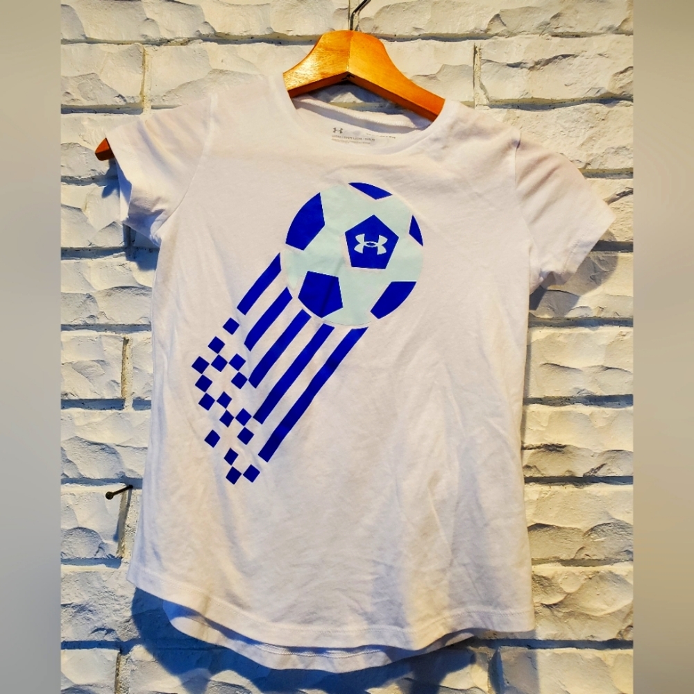 Under armour girls soccer tshirt (Bundle offer)
